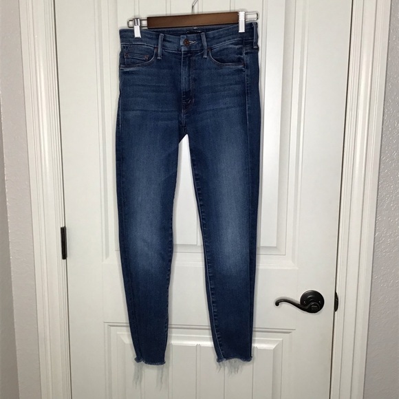 MOTHER Jeans The Looker Ankle Fray in Satisfaction Guaranteed Size 26. - Picture 2 of 12